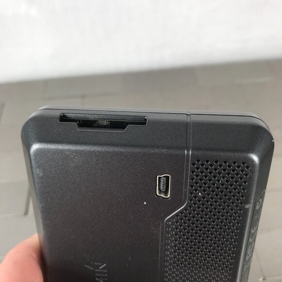 GARMIN Nuvi 260W Navigator 4.3" Display Map Global No cables Tested!! - Picture 8 of 10